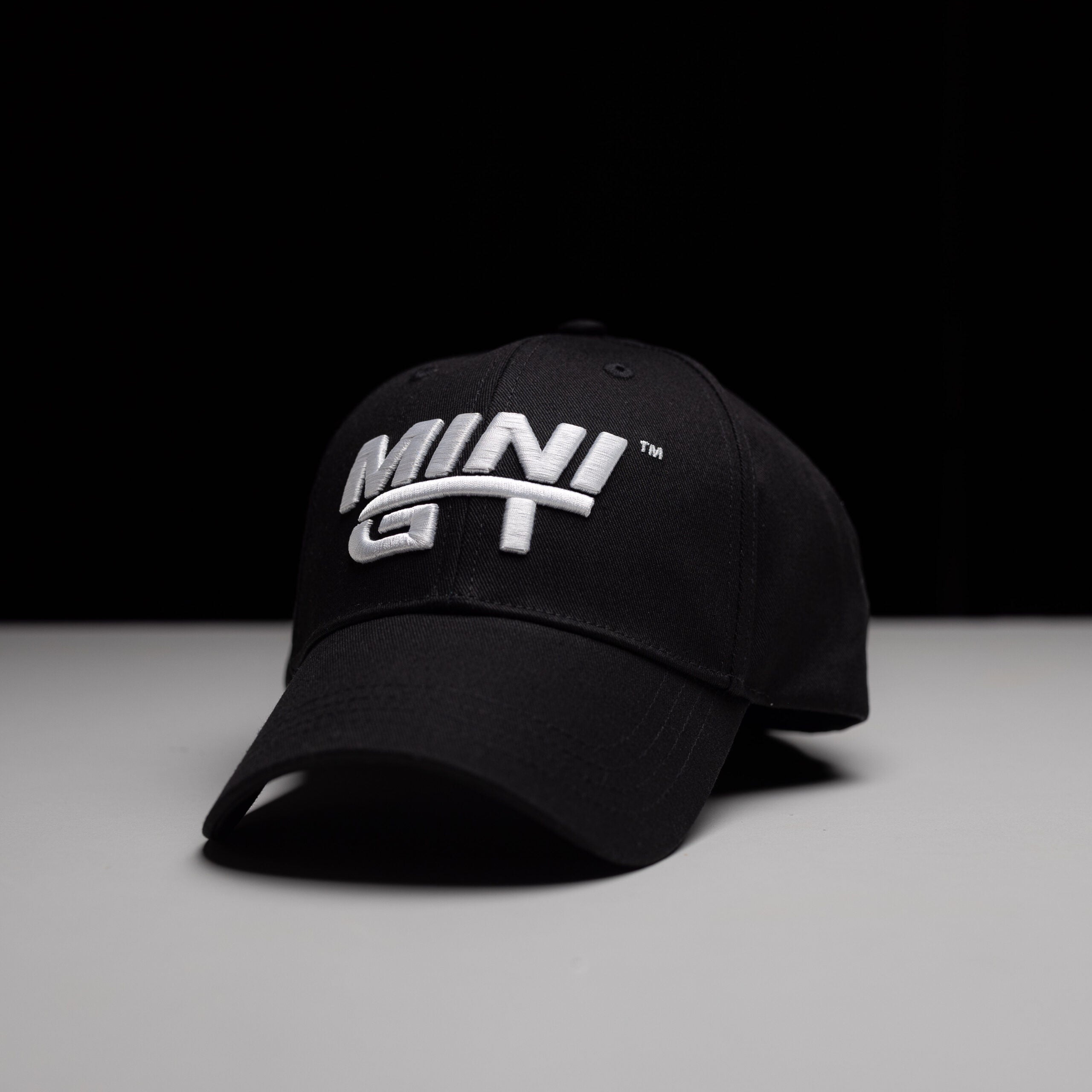 Mini GT hat