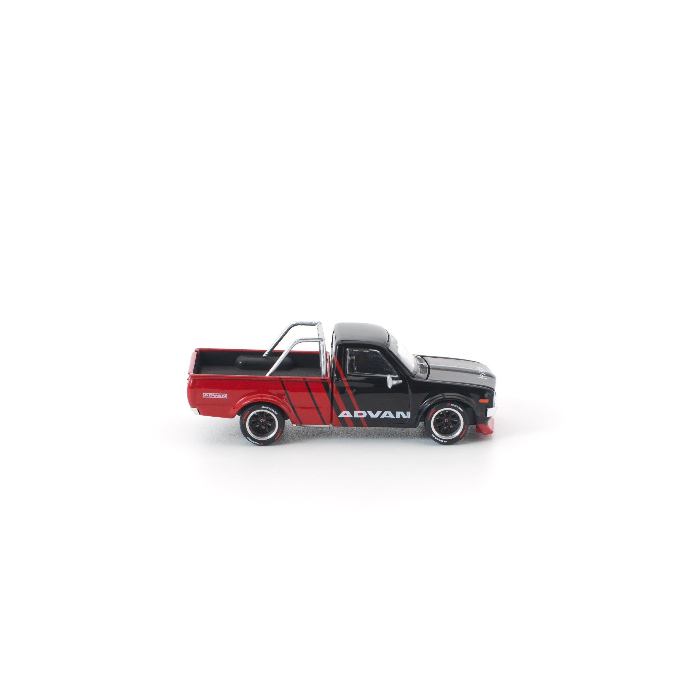 POP RACE 1/64 - PANDEM DATSUN 620 ADVAN - PR640314