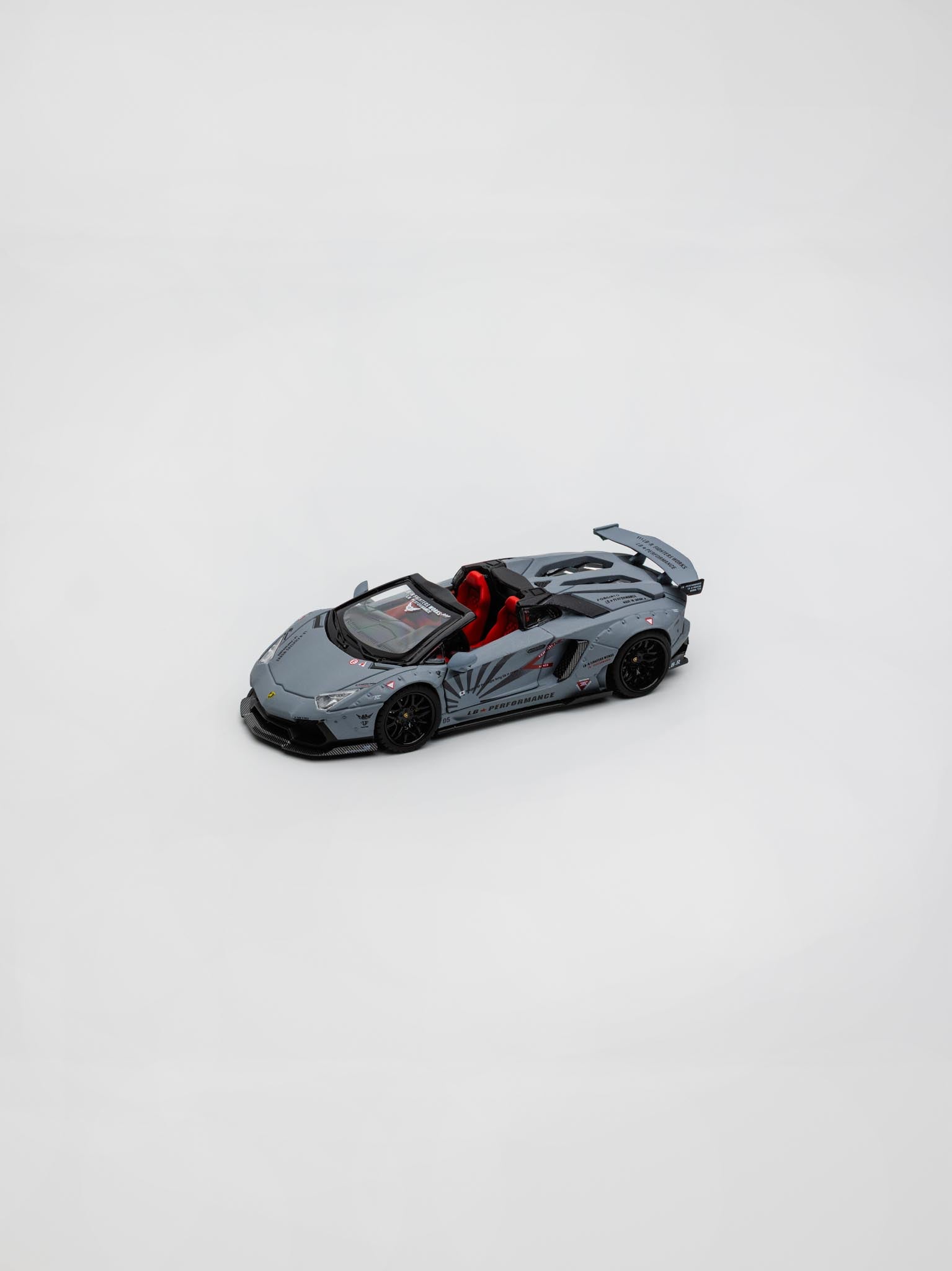 TPC X RHINO MODEL 1:64 LAMBORGHINI LP720-4 ROADSTER WIDE-BODY MODIFIED LBWK