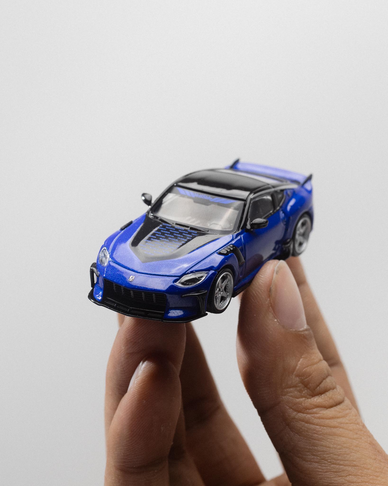 MINIGT - 1/64 日产 Z VeilSide FFZ400 晴岚蓝