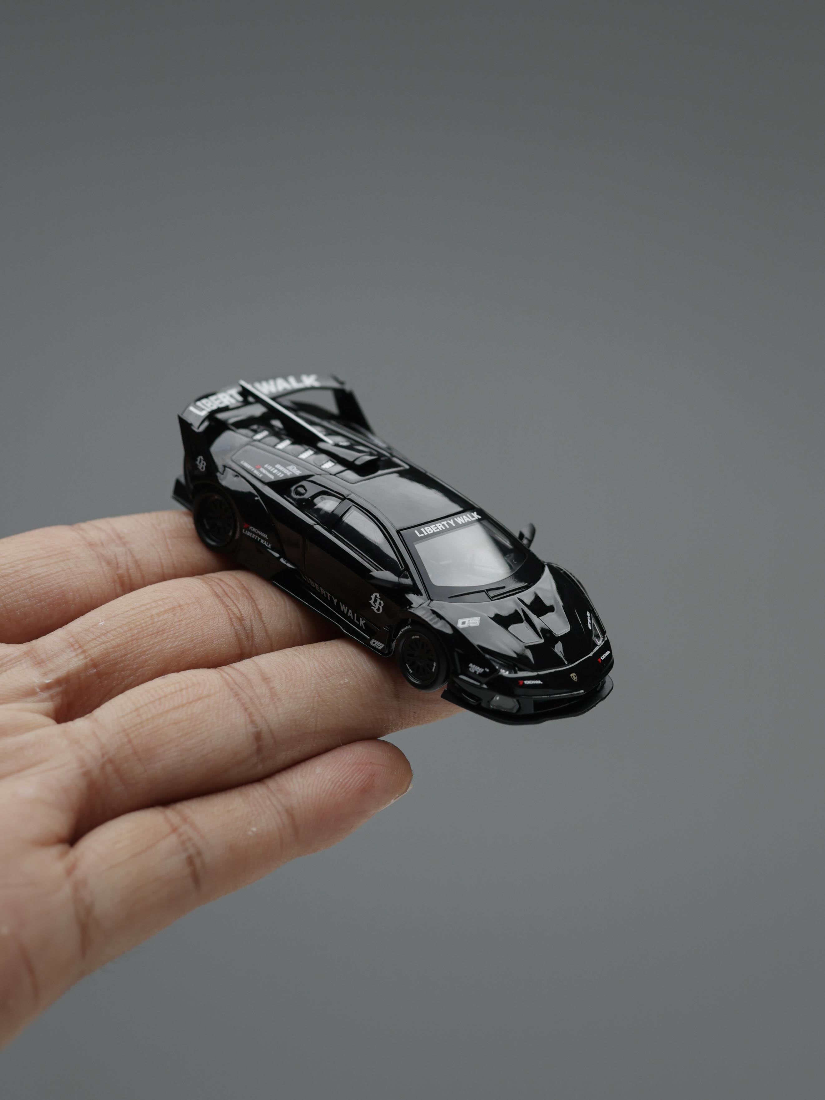 MINIGT 1/64 - LAMBORGHINI LB-SILHOUETTE WORKS MURCIELAGO GT EVO BLACK