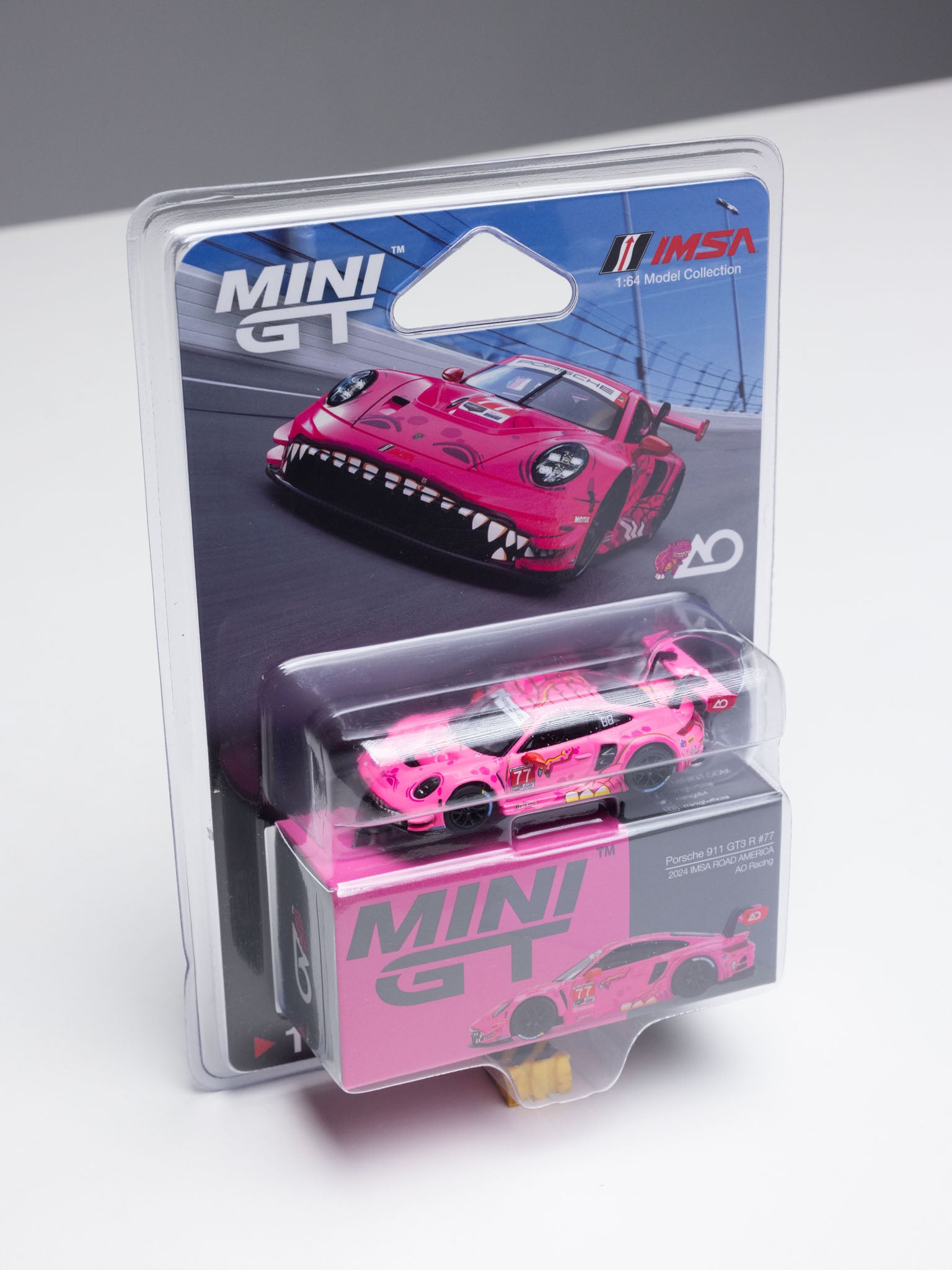 MINIGT 1/64 PORSCHE 911 GT3 R #77 AO RACING 2024 IMSA ROAD AMERICA - MGT01052BL