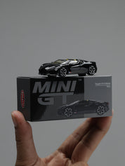 MiniGT 1/64 布加迪 W16 Mistral
黑色
