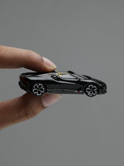 MiniGT 1/64 布加迪 W16 Mistral
黑色