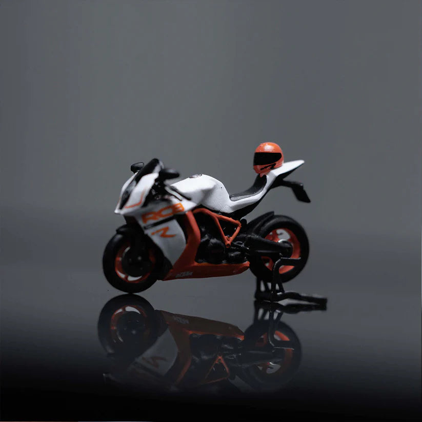 MOREART 1:64 KTM1190 MOTORCYCLE ACTION FIGURE SET – WHITE ORANGE