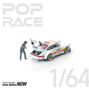 POP RACE 1/64 - RWB 930 APPLE带人偶