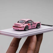DCM 1:64 Singer 930 Turbo Study Block43 #43 粉色 限量500台