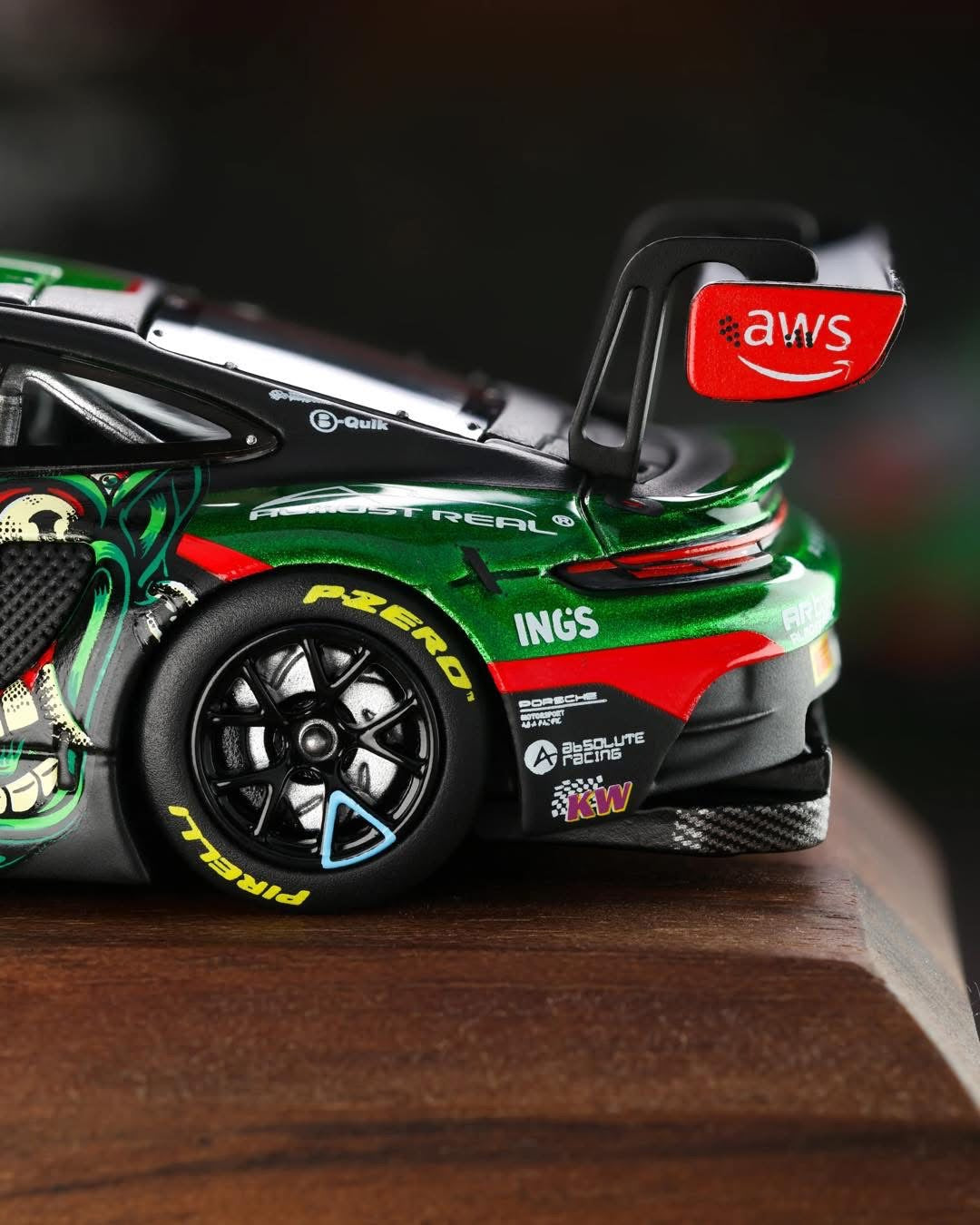 AR Box 1:64 Alloy Model! Licensed Porsche product, 992 GT3 R Track Edition