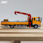 GCD 1:64 三菱扶桑 Fighter (1024) 起重卡车 - 右舵。黄色