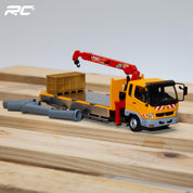 GCD 1:64 三菱扶桑 Fighter (1024) 起重卡车 - 右舵。黄色