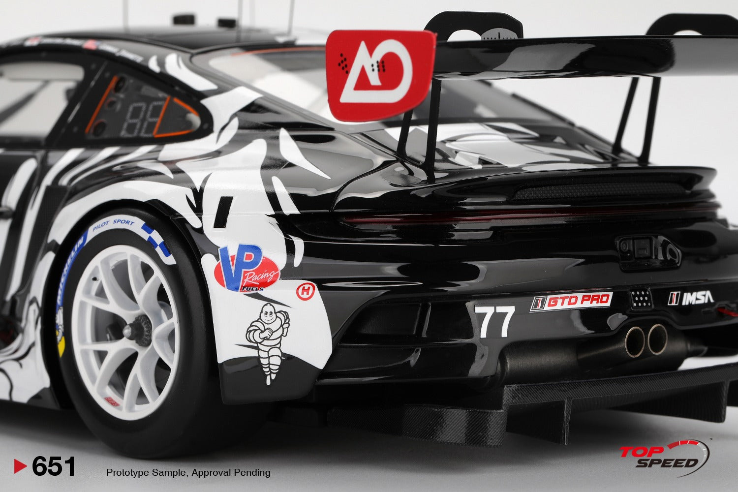 MINIGT - 1/18 Porsche 911 GT3 R #77 AO Racing 2025 IMSA  Petit Le Mans TS0651
