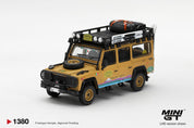 MINIGT 1/64 Land Rover Defender 110 1998 Camel Trophy Tierra del Fuego CT.24 Italy