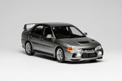 1/18 三菱蓝瑟Evolution IV，钢银色 - MOTORHELIX