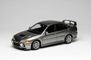 1/18 三菱蓝瑟Evolution IV，钢银色 - MOTORHELIX